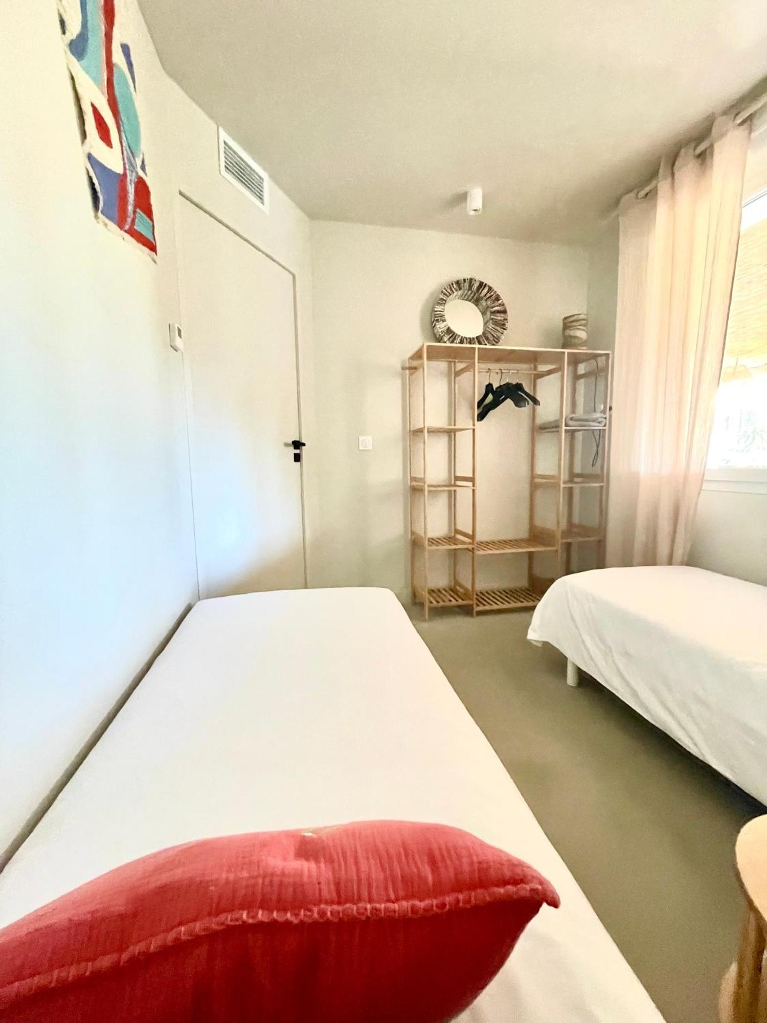 Bas De Villa - 300M Plage De La Capte - 2 Hebergements Disponibles 히에레 외부 사진